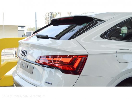 Se Vende AUDI Q5 SPORTBACK Black line 40 TDI 150kW quattro-ultra