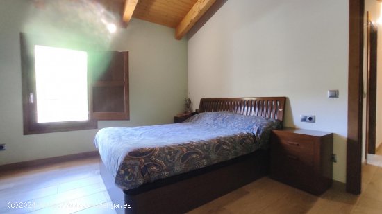 Unifamiliar adosada en venta  en Ripoll - Girona