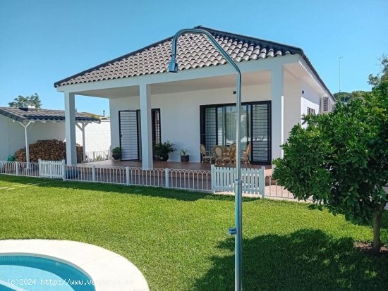 Exclusivo chalet en Urbanización Pinares de Oromana, en Alcalá de Guadaira!!!