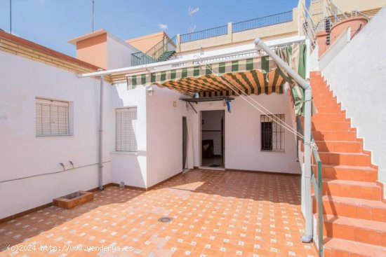 Casa adosada en Benacazón