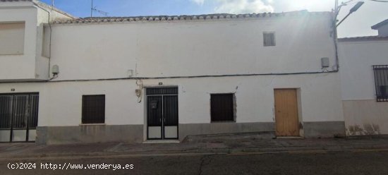  CASA DE PUEBLO PARA REHABILITAR CON PATIO EN TEMBLEQUE 