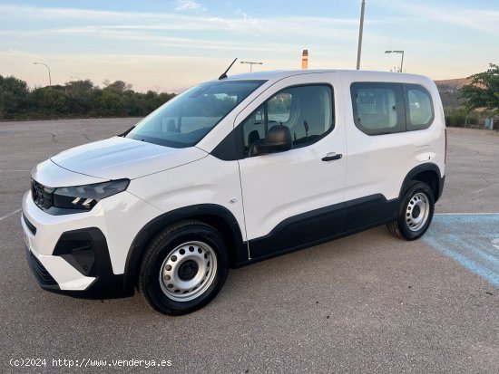 Peugeot Rifter ACTIVE BUSSINES BHDI 100cv - Alcúdia