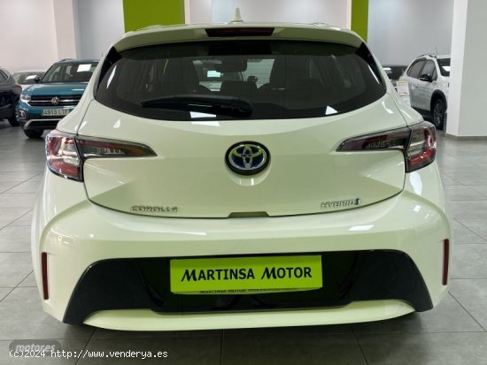 Toyota Corolla 125H Active Tech de 2021 con 46.000 Km por 22.300 EUR. en Malaga