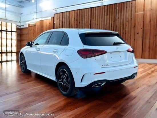 Mercedes Clase A A 250 e de 2023 por 46.491 EUR. en Madrid