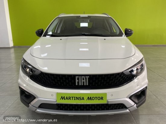 Fiat Tipo Cross 1.0 74kW (100CV) de 2022 con 51.000 Km por 16.300 EUR. en Malaga