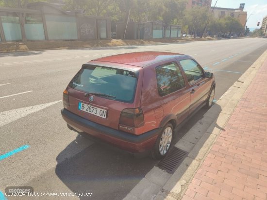 Volkswagen Golf VW  III 2.0 GTI, 115 cv de 1994 con 187.000 Km por 3.200 EUR. en Barcelona