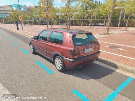 Volkswagen Golf VW  III 2.0 GTI, 115 cv de 1994 con 187.000 Km por 3.200 EUR. en Barcelona