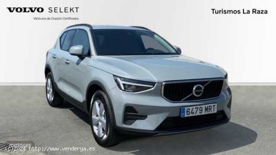 Volvo XC40 XC40 Essential, T2 Automatica Microhibrido, Gasolina de 2024 con 10 Km por 32.900 EUR. en