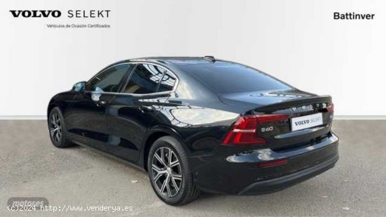 Volvo S60 S60 Core, B4 (gasolina), Gasolina de 2023 con 30.076 Km por 38.900 EUR. en Madrid