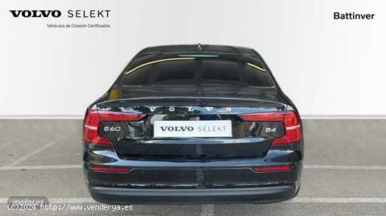 Volvo S60 S60 Core, B4 (gasolina), Gasolina de 2023 con 30.076 Km por 38.900 EUR. en Madrid