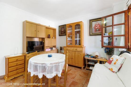 Se Vende en Pilar de la Horadada - ALICANTE