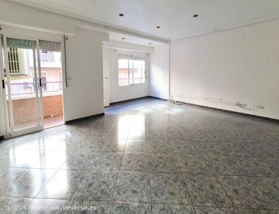 PISO EN VENTA EN SECTOR QUINTO- CC CORTE INGLÉS - ALICANTE