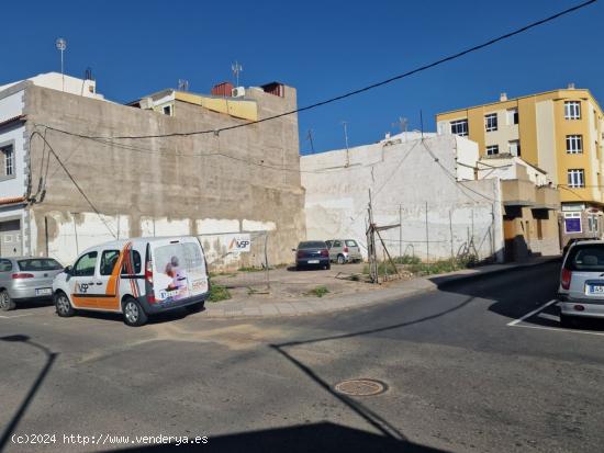 Solar en zona céntrica de Vecindario - LAS PALMAS