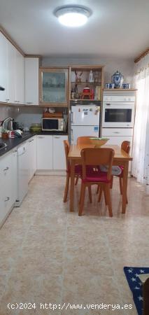 Magnífico piso de 4 dormitorios - MURCIA