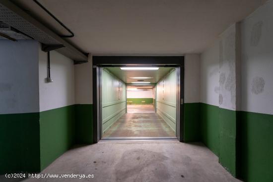 PLAZA DE GARAJE PARA COCHE PEQUEÑO JUNTO A LAS CANTERAS - LAS PALMAS