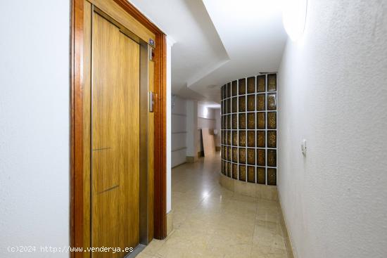 Edificio en venta a 200 metros de Las Canteras - LAS PALMAS