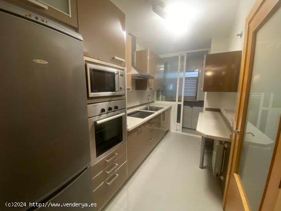 APARTAMENTO ALQUILER EN EL CENTRO - BADAJOZ