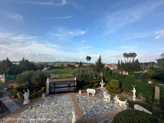 Chalet en Urbanización en la ctra de Valverde - BADAJOZ