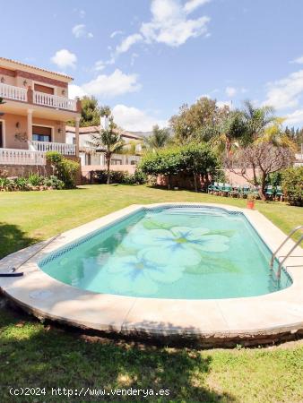  Villa en La Sierrezuela - MALAGA 