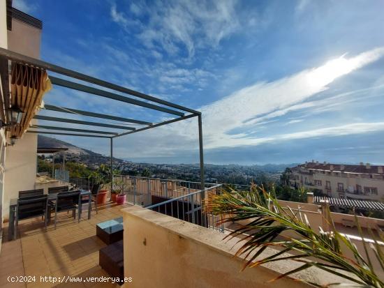 ÁTICO CON INCREÍBLES VISTAS AL MAR - BENALMÁDENA - MALAGA