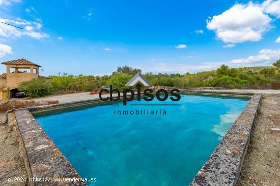 SE VENDE GRAN CHALET INDEPENDIENTE EN SANTA EUGENIA - BALEARES