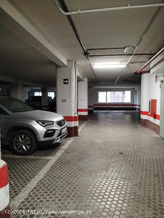 ¿BUSCAS GARAJE EN LA ZONA DE LAS EXPLANADAS? - GRANADA