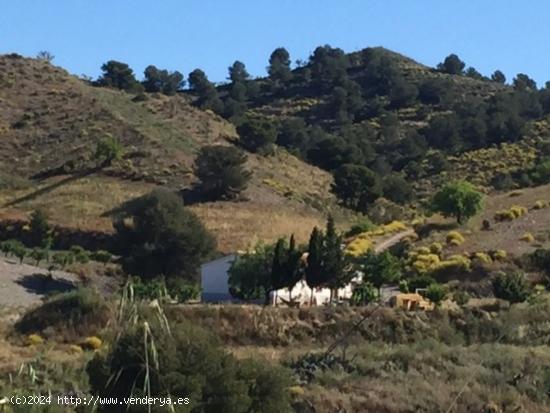 Casa en la Sierra de la Carrasquilla. Campo Lopez, a 30 kilometros  de   Lorca-Aguilas-Mazarron) - M