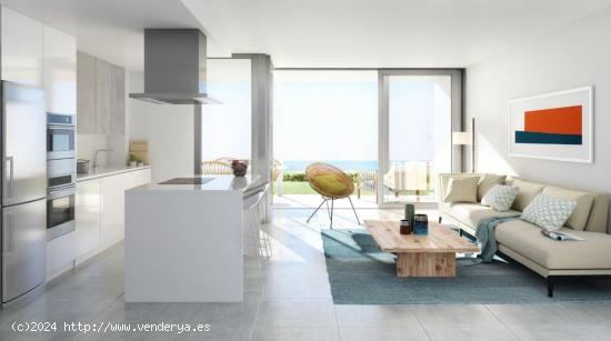 Apartamentos modernos con vistas al mar - TARRAGONA