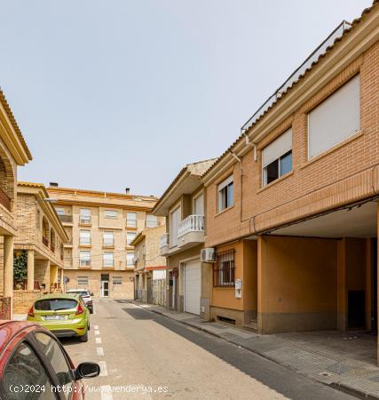 BONITO TRIPLEX CON SOTANO ALQUERIAS 4 DORMITORIOS - MURCIA