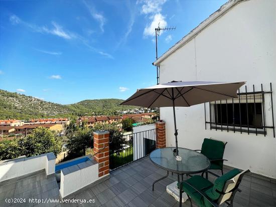 CASA CON ENCANTO EN OLIVELLA, MAS MILÀ - BARCELONA