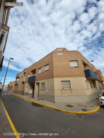 PRECIOSO ATICO CON GRAN TERRAZA, BALERMA - ALMERIA