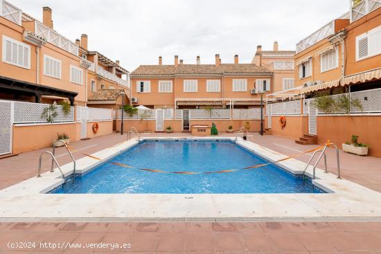 Mágnifica casa adosada en venta o alquiler - GRANADA