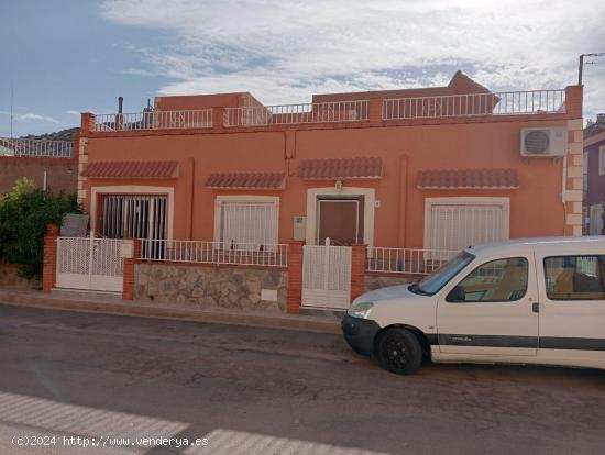  Se vende casa de planta baja en Tabernas - ALMERIA 