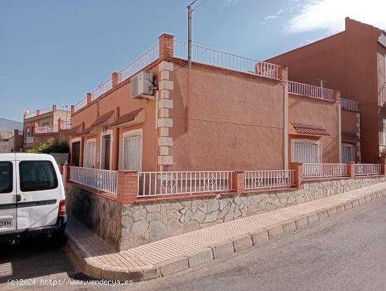 Se vende casa de planta baja en Tabernas - ALMERIA