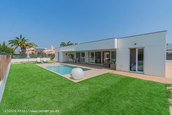  Moderno chalet de una planta y piscina en Son Ramonell, Marratxí - BALEARES 