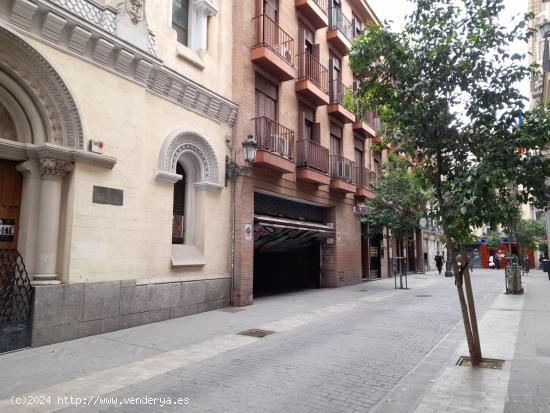 Plaza de garaje en C/ Príncipe 33 para coche pequeño - MADRID