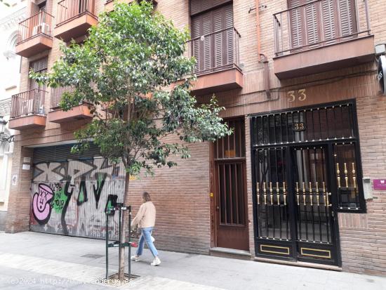 Plaza de garaje en C/ Príncipe 33 para coche pequeño - MADRID