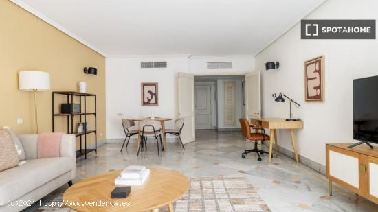 Apartamento de un dormitorio en alquiler en Almagro - MADRID