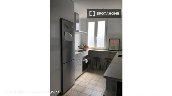 Apartamento de 2 dormitorios en alquiler en Madrid - MADRID