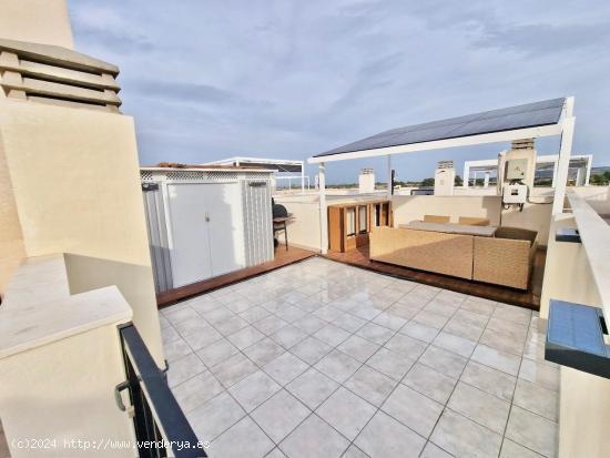 MARAVILLOSA VIVIENDA EN BIGASTRO SEMI-NUEVA, CON GARAJE, SOLÁRIUM..VISÍTELA!! - ALICANTE