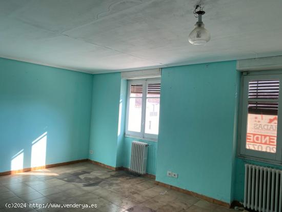 EN VENTA EDIFICIO EN CALAMOCHA - TERUEL