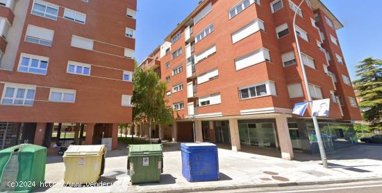  SE VENDE PISO SIN POSESION EN PLAZA EUROPA - PALENCIA 