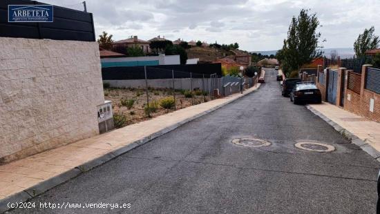 Se vende terreno urbano en Urb. El Mapa (Chiloeches), Guadalajara. - GUADALAJARA