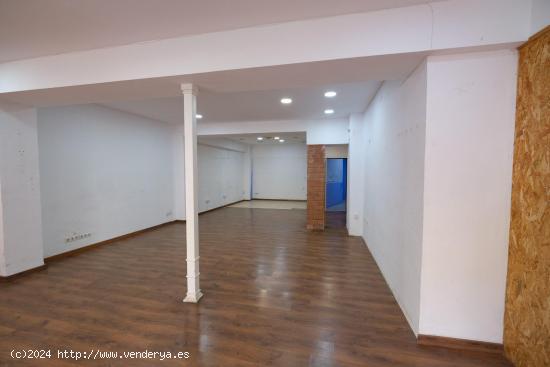 Local comercial en alquiler en el centro histórico - MALAGA