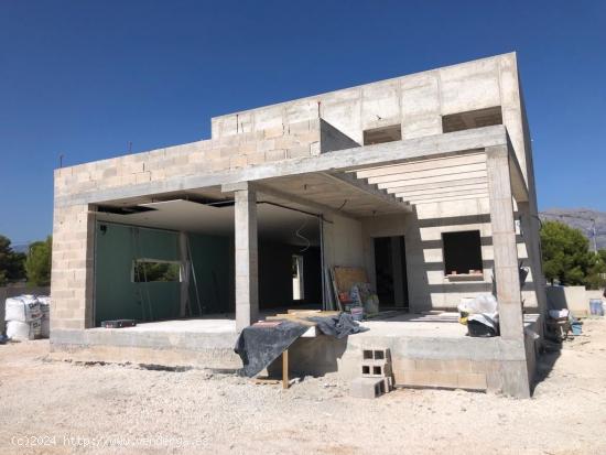  OBRA NUEVA CHALET INDEPENDIENTE LA NUCIA BELLO HORIZONTE CON PISCINA - ALICANTE 