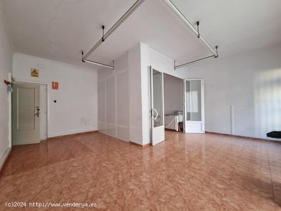 SE VENDE LOCAL COMERCIAL EN MONOVAR (ALICANTE) SPAIN - ALICANTE