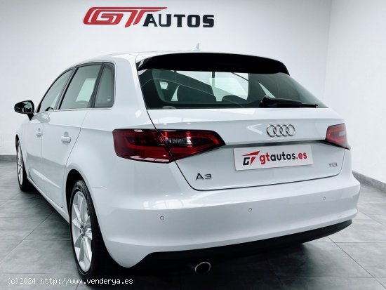 Audi A3 1.6 TDI Ambition 105CV - Málaga