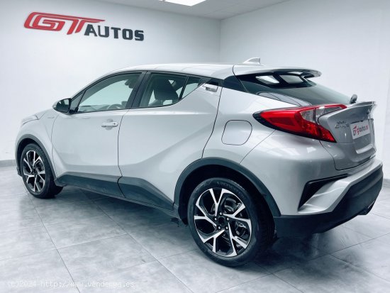  Toyota C-HR 1.8 Hybrid Active 136cv - Málaga 