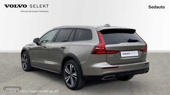 Volvo V 60 V60 Cross Country, D4 AWD automatico de 2021 con 98.329 Km por 36.500 EUR. en Murcia