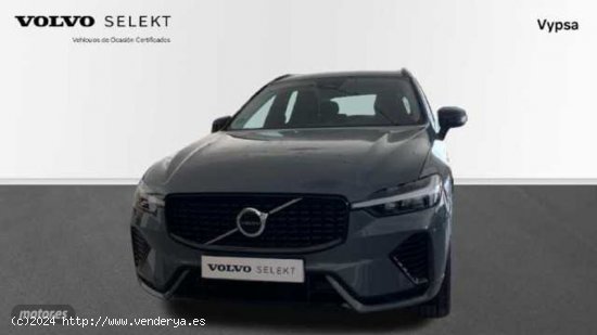 Volvo XC 60 2.0 B4 D PLUS DARK AUTO 197 5P de 2022 con 8.993 Km por 47.900 EUR. en Ciudad Real